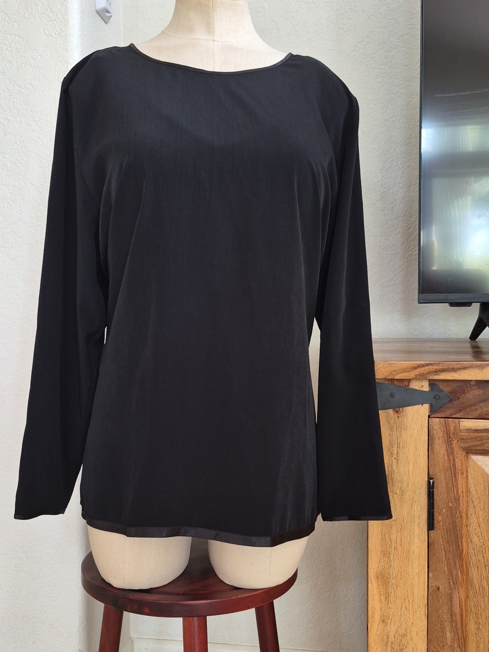 Maggie Shepherd Made in Australia -Satin Trimming Neckline, Cuffs & Hem, Blouse